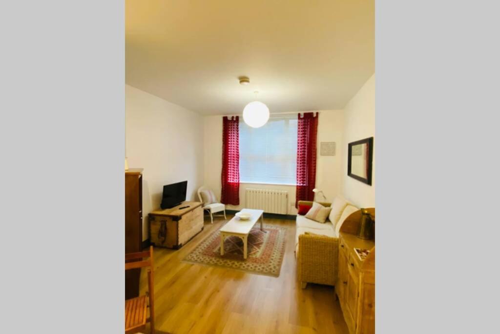 Beautiful Ground Floor Apartment In St Leonards Екстериор снимка